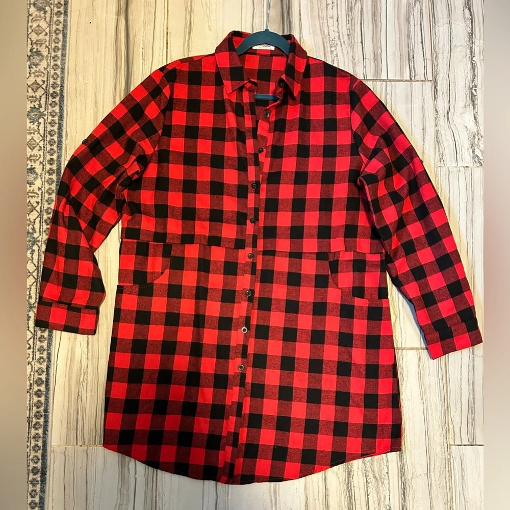 Red and Black Plaid Button-Up Boyfriend Flannel Tunic Length - Picture 1 of 16